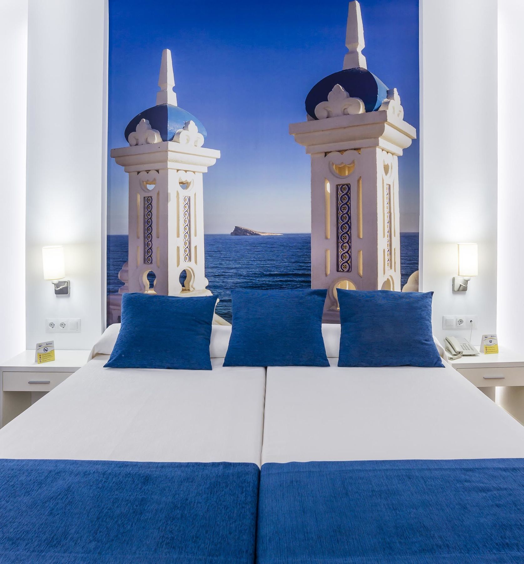 Hotel Avenida Бенідорм Екстер'єр фото